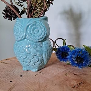 Blue ceramic owl vase decor 💙